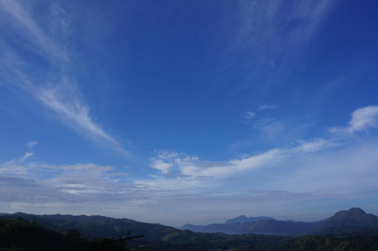 Summit View Bed & Breakfast แคนดี้ ภายนอก รูปภาพ