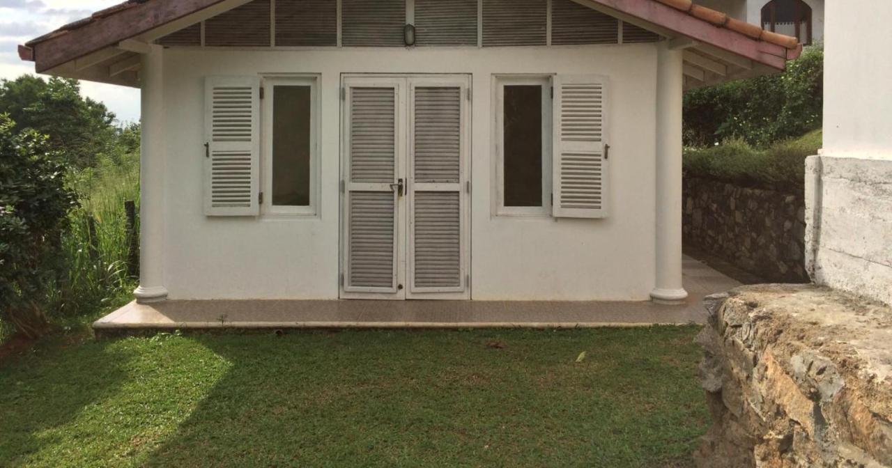 Summit View Bed & Breakfast แคนดี้ ภายนอก รูปภาพ